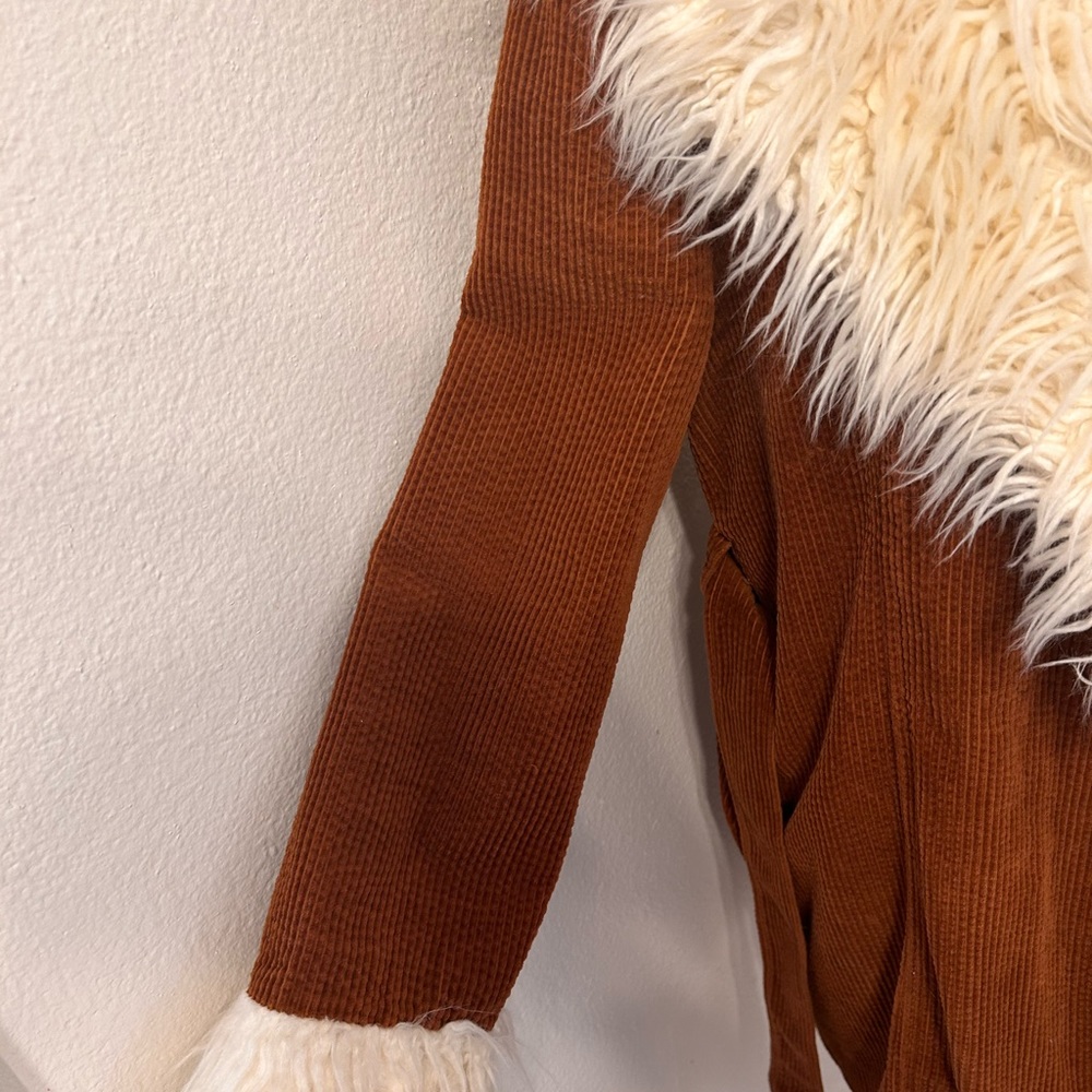 PENNY LANE COAT size Large - Picture 11 of 11